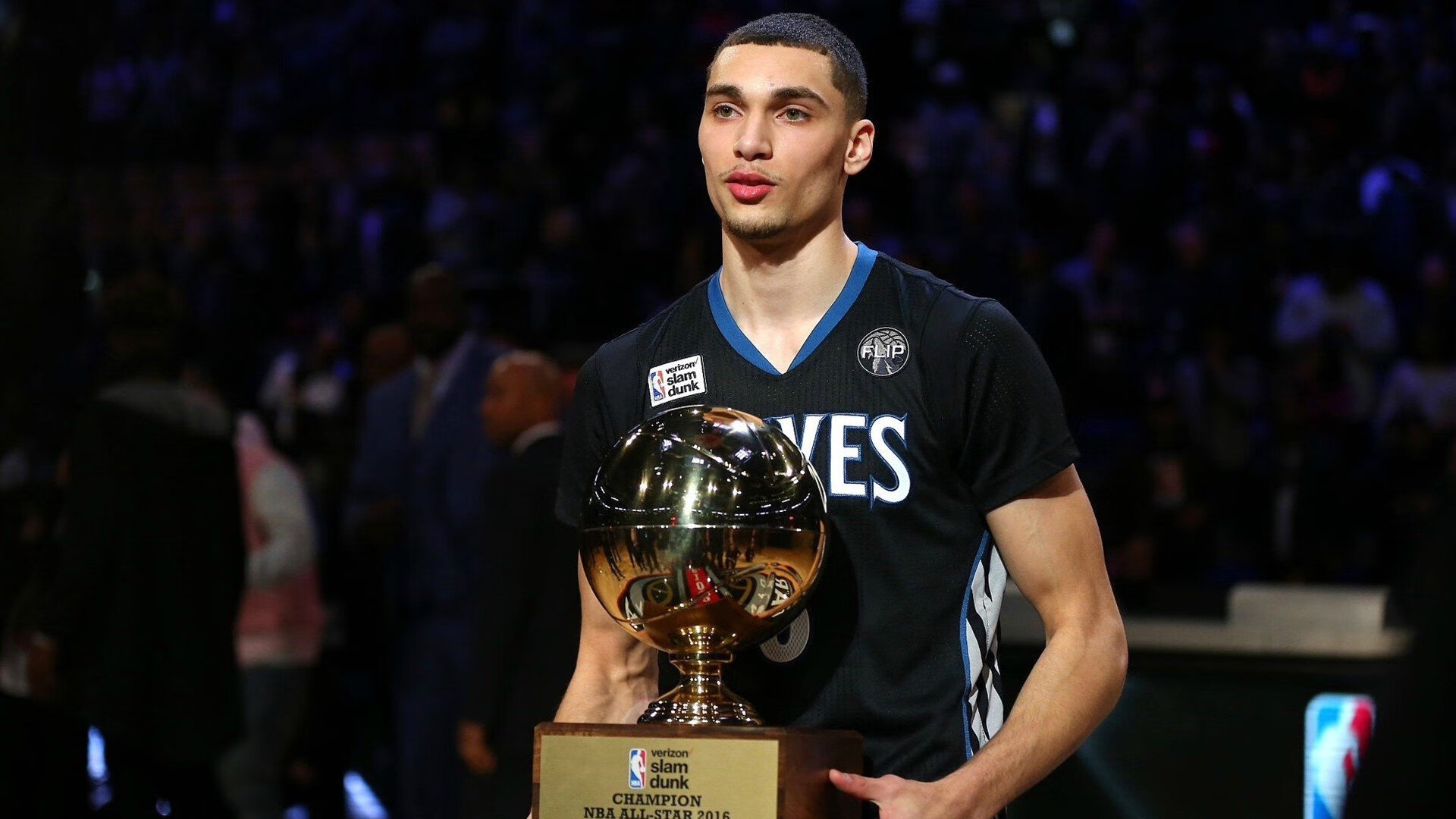 九游娱乐网站-球员如何根据节奏选择是否出手三分，篮球节奏型球员